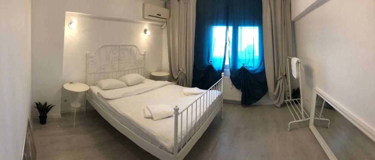 59 Apartment *